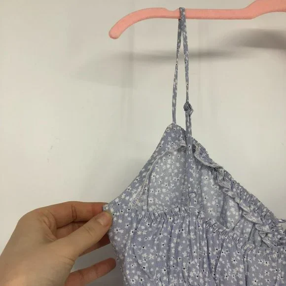 Garage periwinkle blue white floral shirred tie front crop tank top SP - Picture 7 of 13